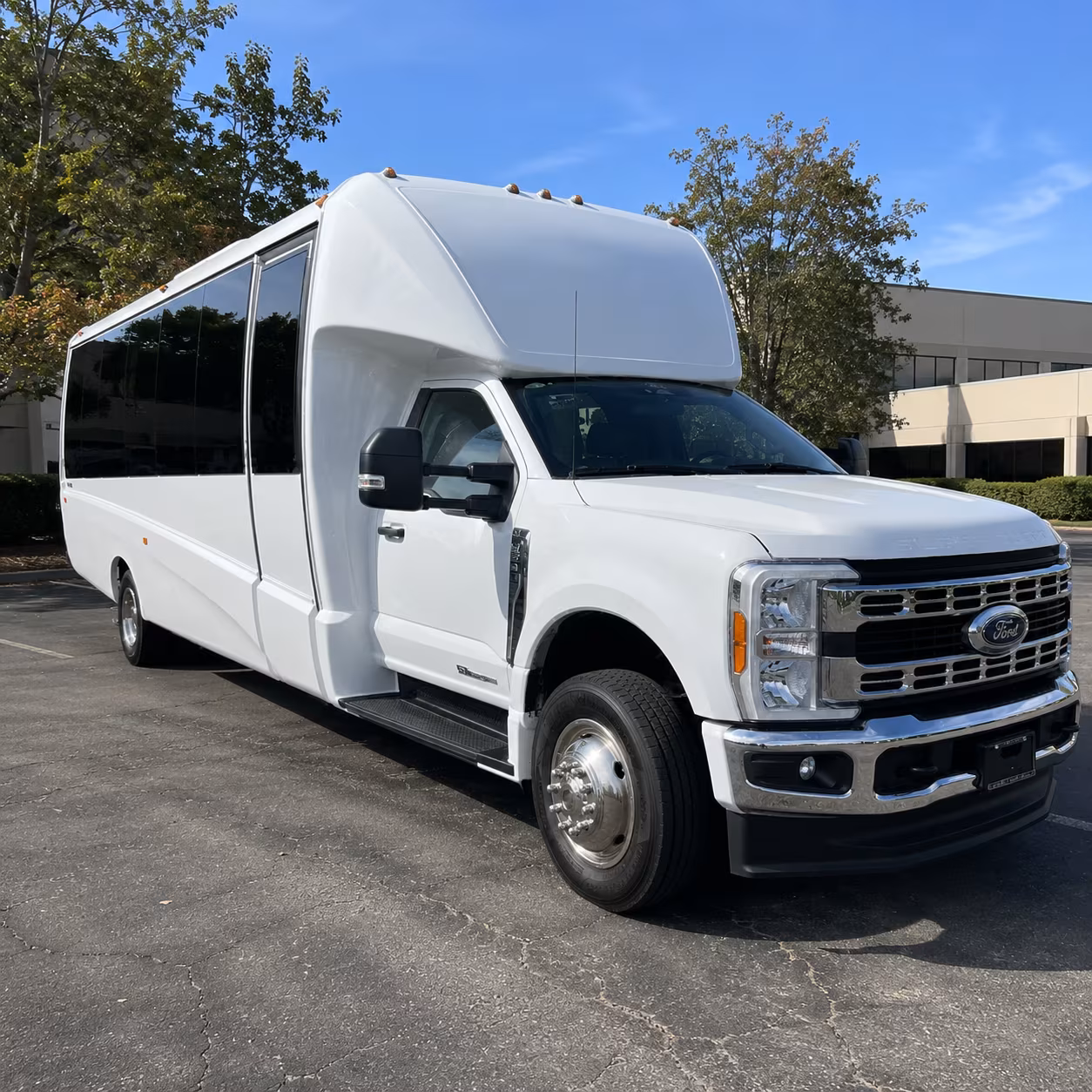 bus rentals for westworld events barrett jackson and large scale scottsdale trade shows