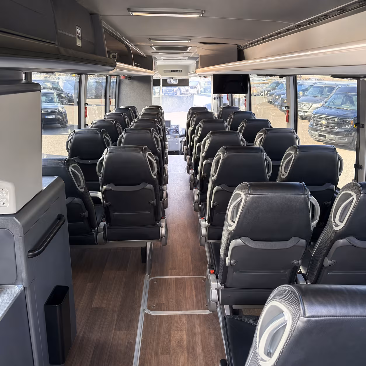 scottsdale charter bus rentals for luke air force base personnel