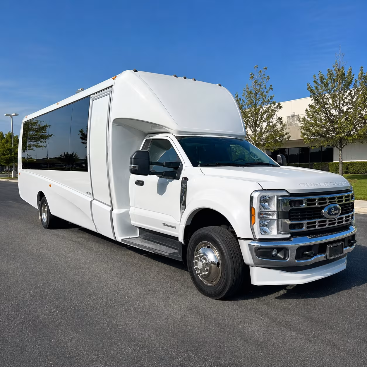 wedding shuttle buses for scottsdale resort venues